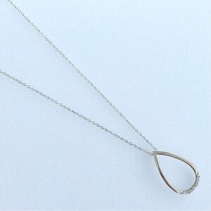 SILVER Plated RAINDROP Necklace 18” Pendant 1” With Rhinestones